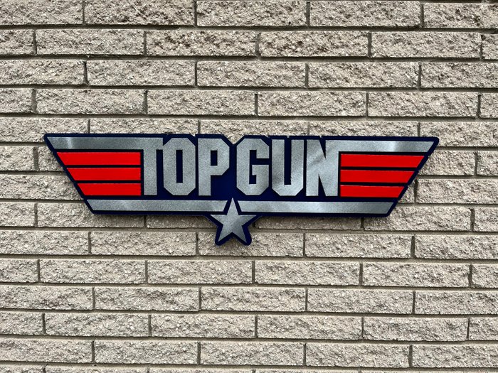 Top Gun logo cutout